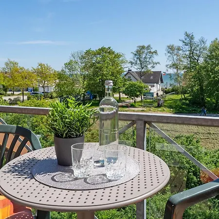 Apartment Kaiserhof 42-44 Meereskrabbe Kellenhusen