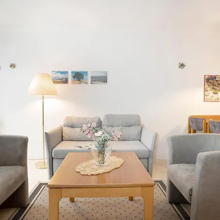 Kaiserhof 42-44 Meereskrabbe *