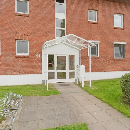 Kaiserhof 42-44 Meereskrabbe * Kellenhusen