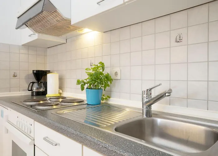 Kaiserhof 42-44 Meereskrabbe *